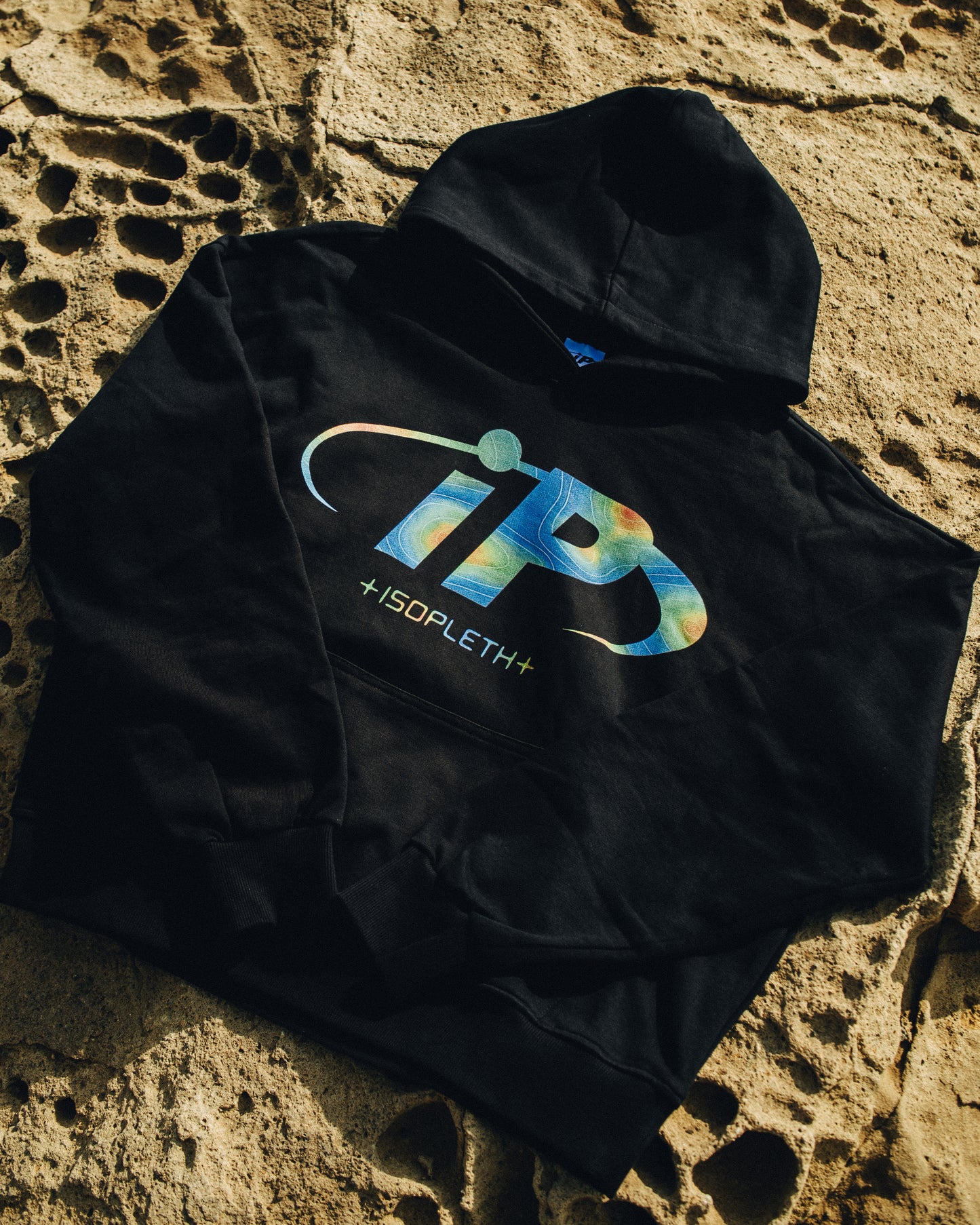 iP Thermograph Hoodie-Black