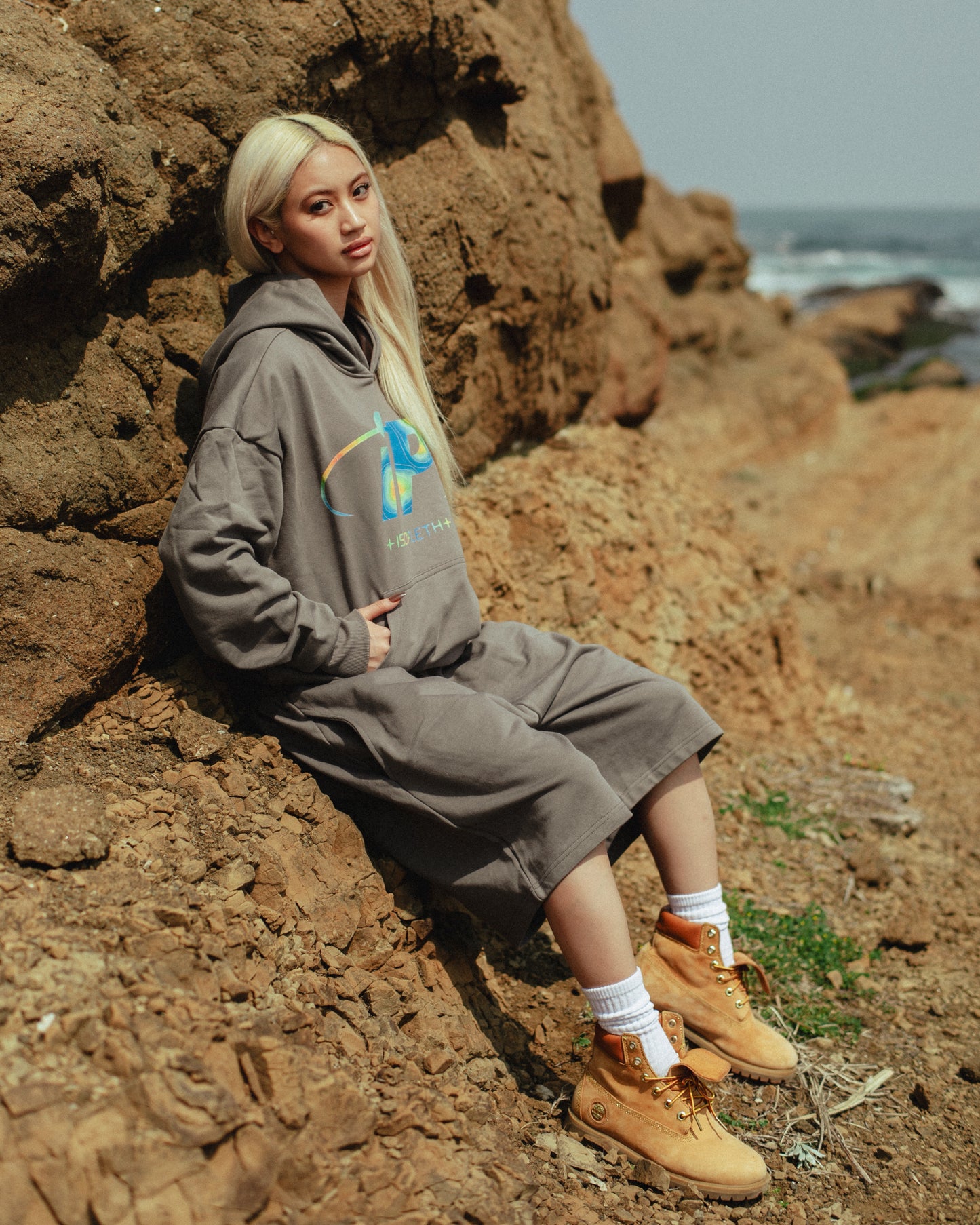 iP Thermograph Hoodie-Dark Gray